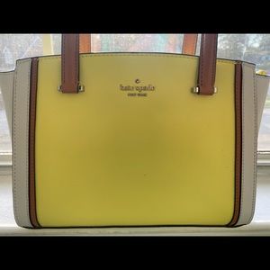 Super cute. Carried once. Kate spade